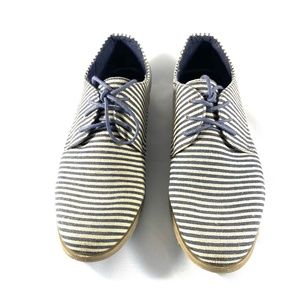 Forever 21 Oxfords Tan/Navy